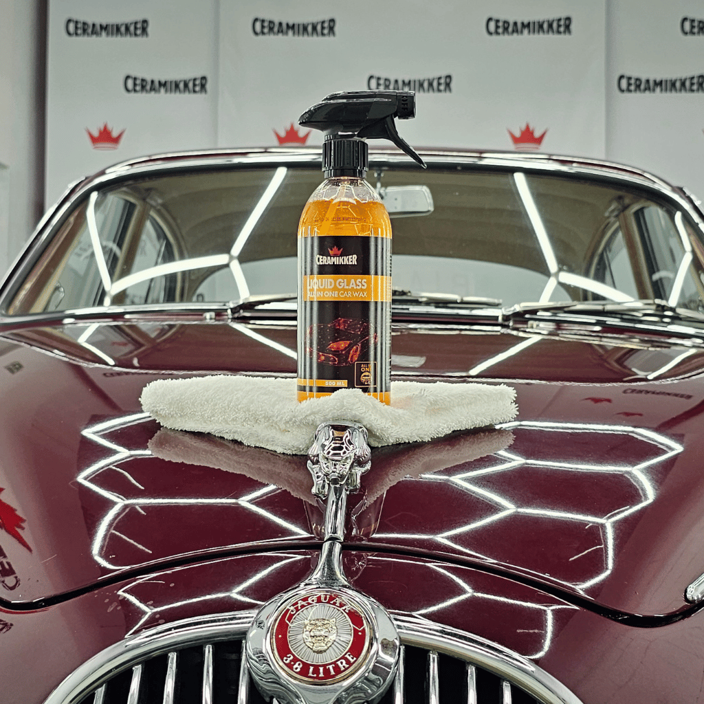 CERAMIKKER Liquid Glass - płynne szkło na auto powłoka hydrofobowa - obrazek 4