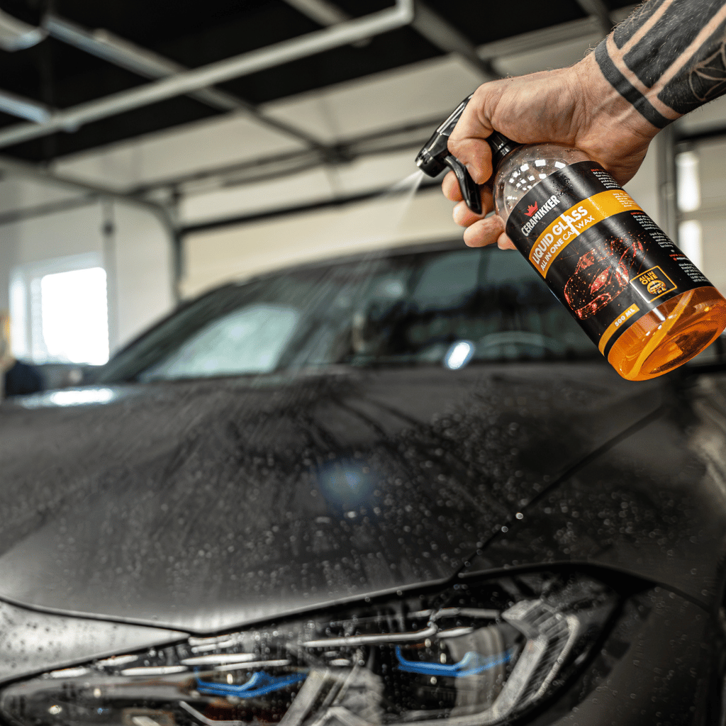 CERAMIKKER Liquid Glass - płynne szkło na auto powłoka hydrofobowa - obrazek 6